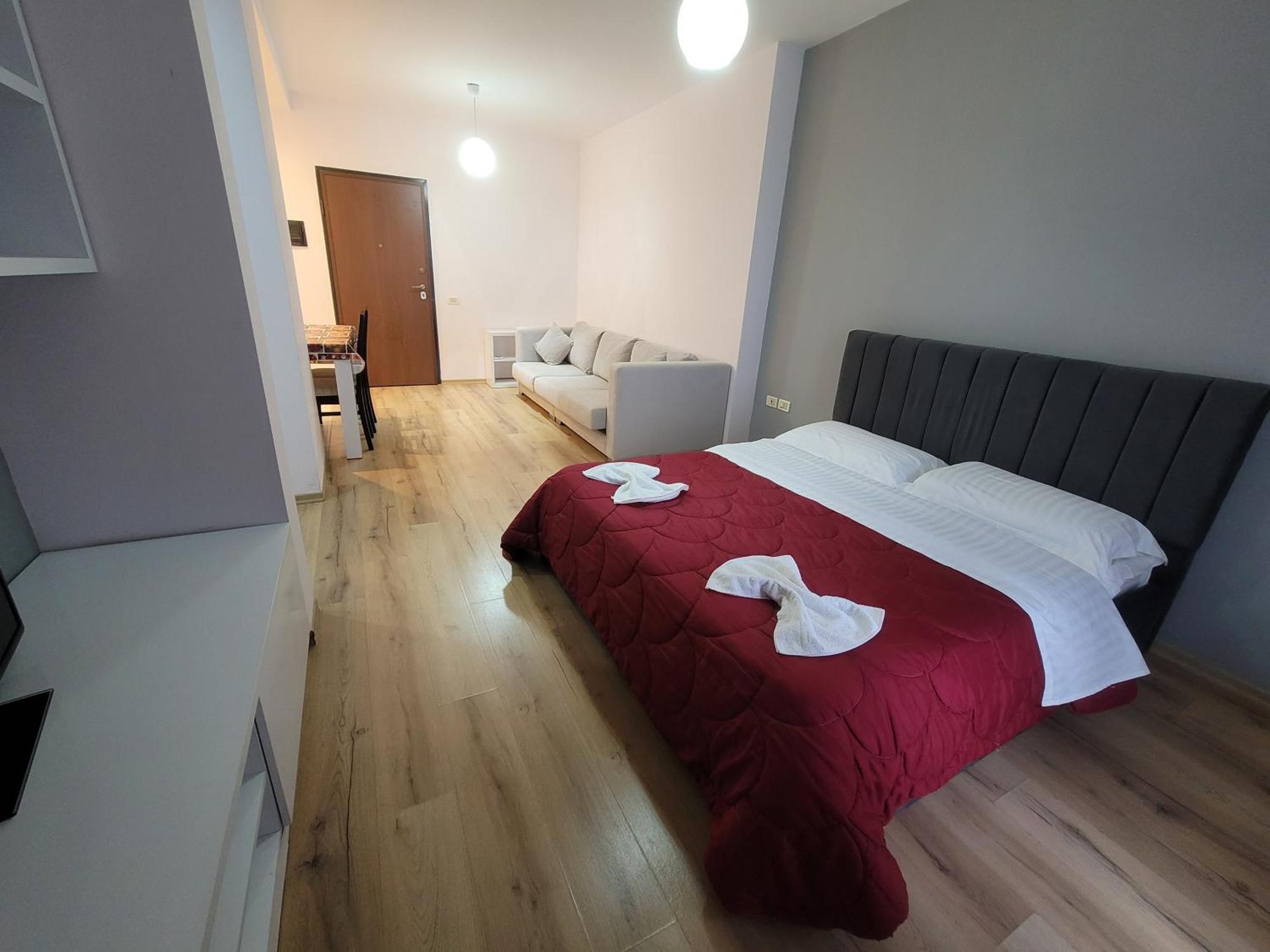 Haris Hotel Vlorë Extérieur photo