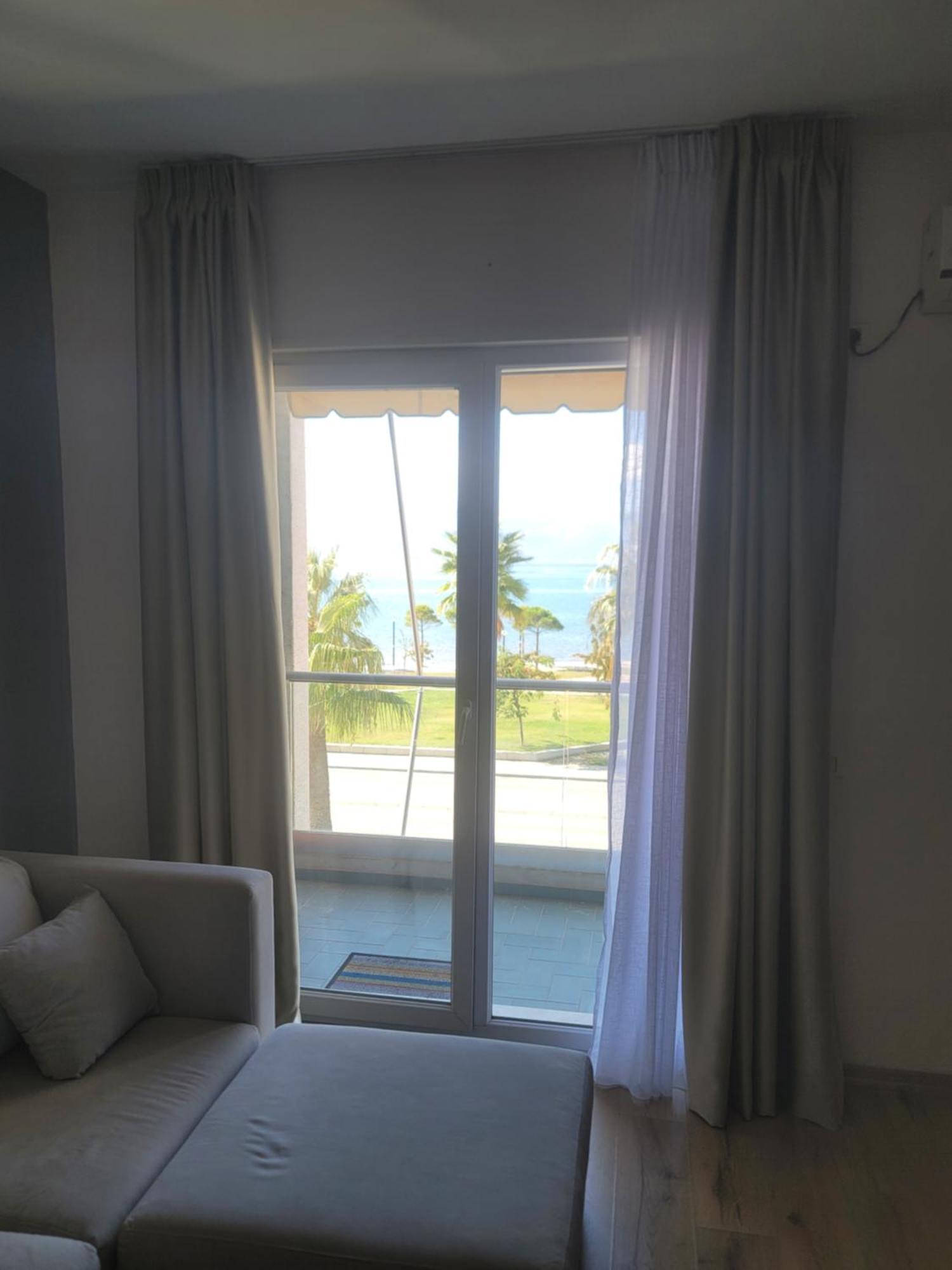 Haris Hotel Vlorë Extérieur photo