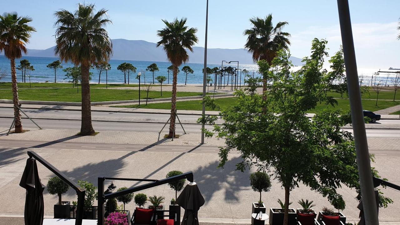 Haris Hotel Vlorë Extérieur photo